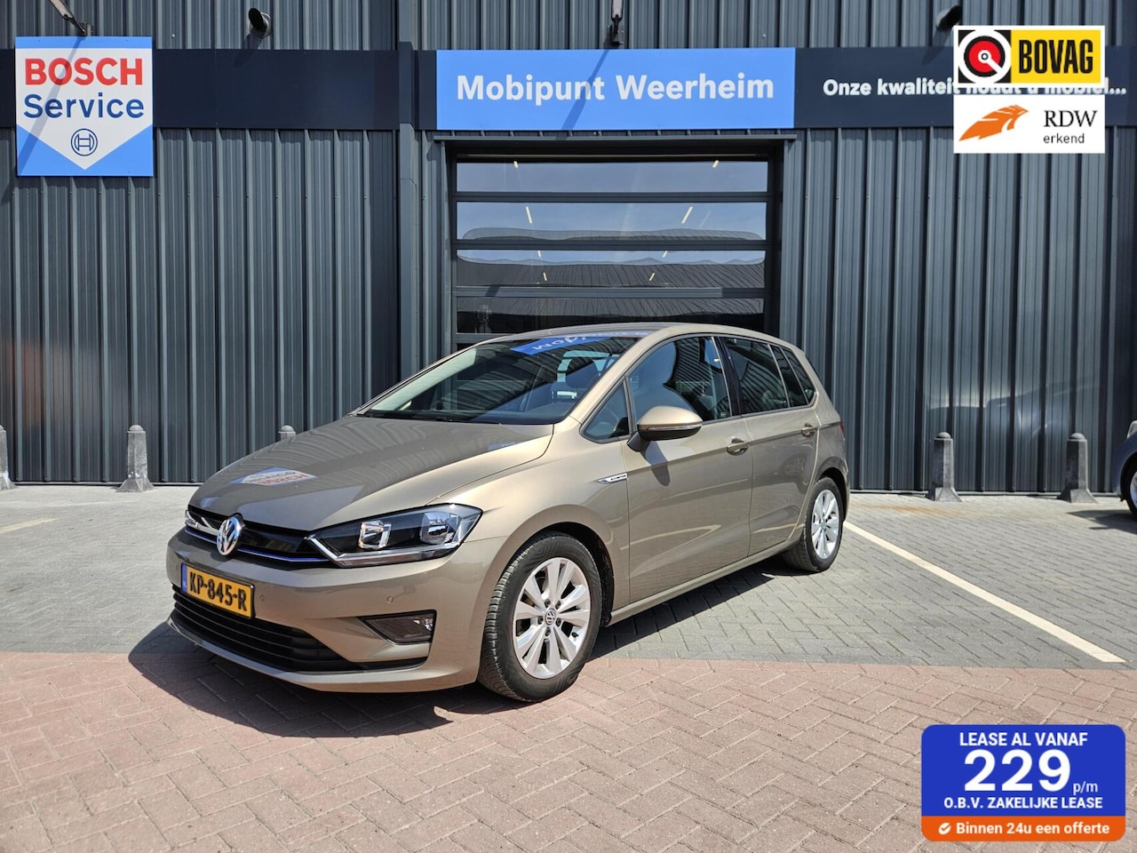 Volkswagen Golf Sportsvan - 1.0 TSI Comf-line Automaat | NAVI | CAMERA | NAP - AutoWereld.nl