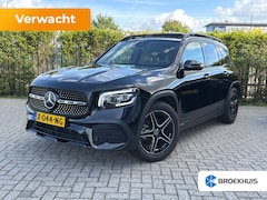 Mercedes-Benz GLB - 180 Premium AMG-Line | Cruise Control | Schuifdak | Trekhaak | Stoelverwarming | Sfeerverl
