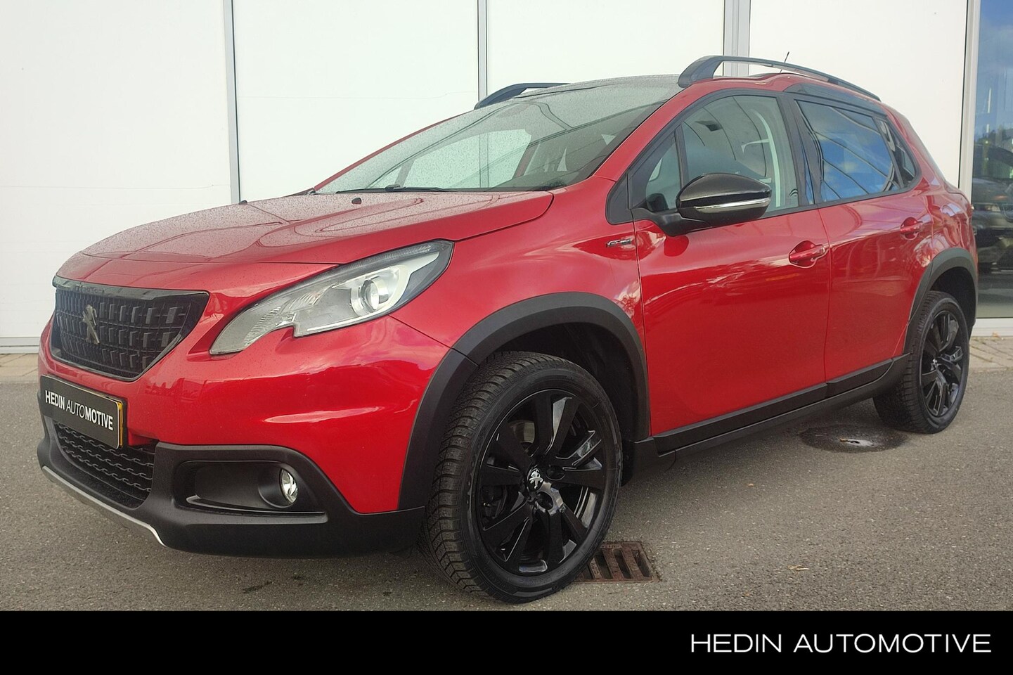 Peugeot 2008 - 1.2 110pk GT-Line | Panoramadak | Navigatie | Camera | Trekhaak | Apple Carplay/Android Au - AutoWereld.nl