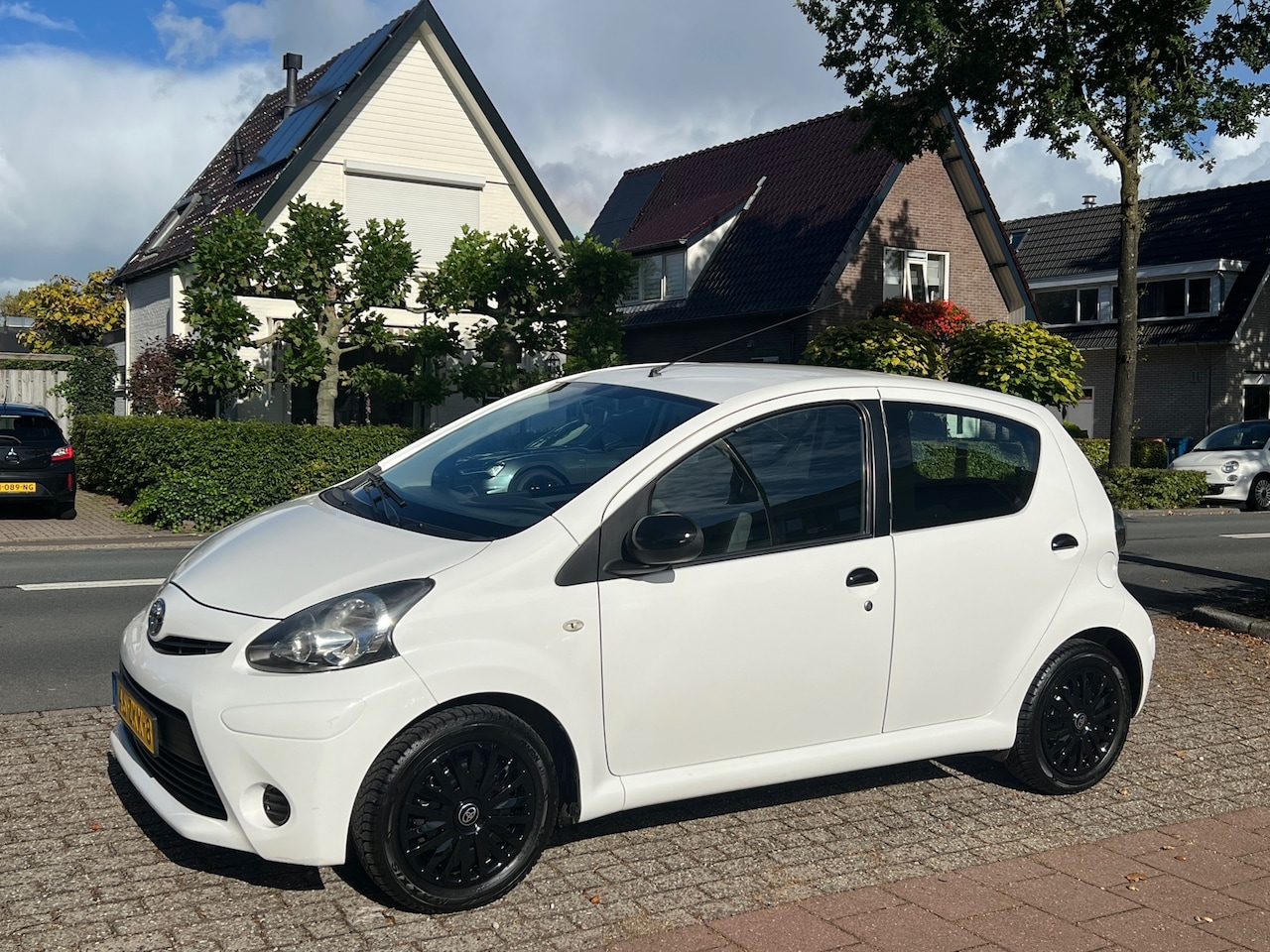 Toyota Aygo - 1.0 VVT-i Comfort NL-AUTO-NAP - AutoWereld.nl