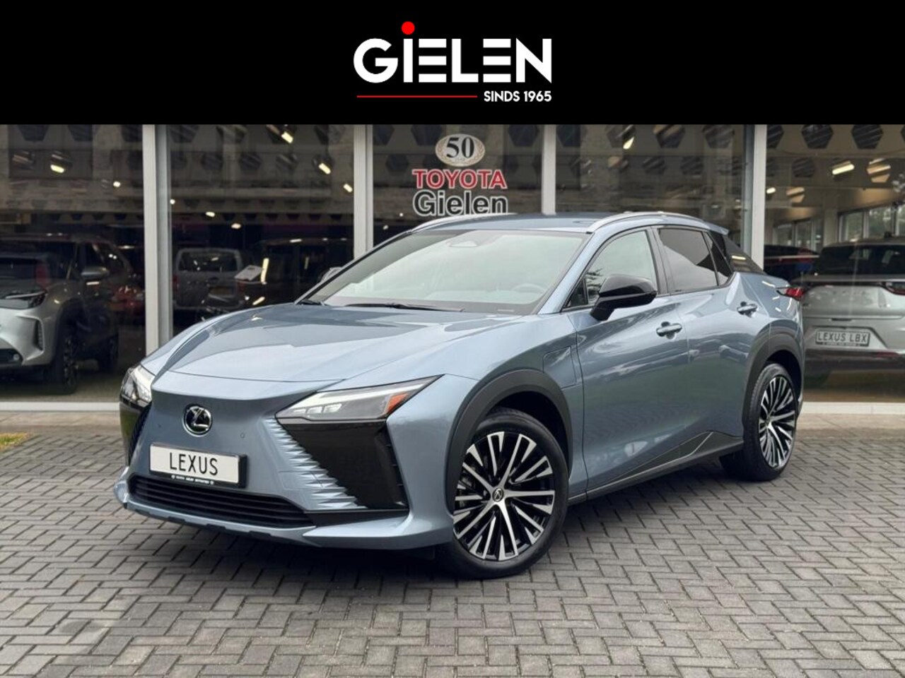 Lexus RZ - 450e 313PK AWD Executive Line | Eerste eigenaar, Leer, Stoelverwarming, Dodehoekherkenning - AutoWereld.nl