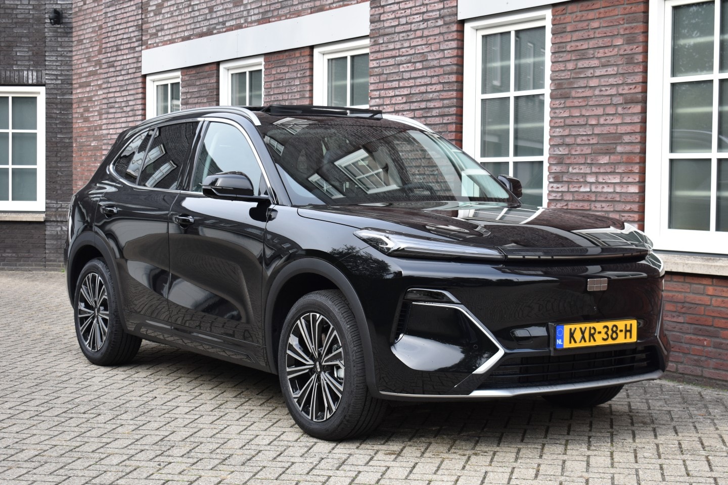 Geely Starray EM-i - Starray Max + PHEV Long range 136 km/pano/Leder/etc Wij zijn op afspraak geopend! Graag be - AutoWereld.nl