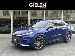 Lexus LBX - 1.5 Hybrid Elegant | Stoel + Stuurverwarming, Leer, Dodehoekherkenning, Parkeersensoren, 1