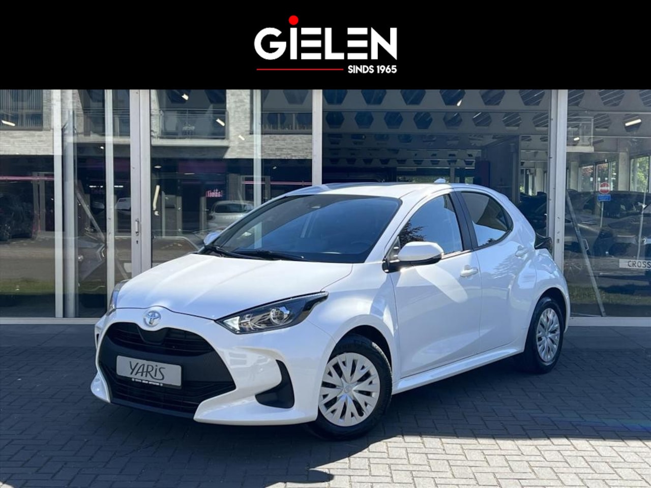 Toyota Yaris - 1.0 VVT-i 72pk Active | Apple CarPlay/Android auto, Airco, Parkeercamera, Adaptive cruise - AutoWereld.nl