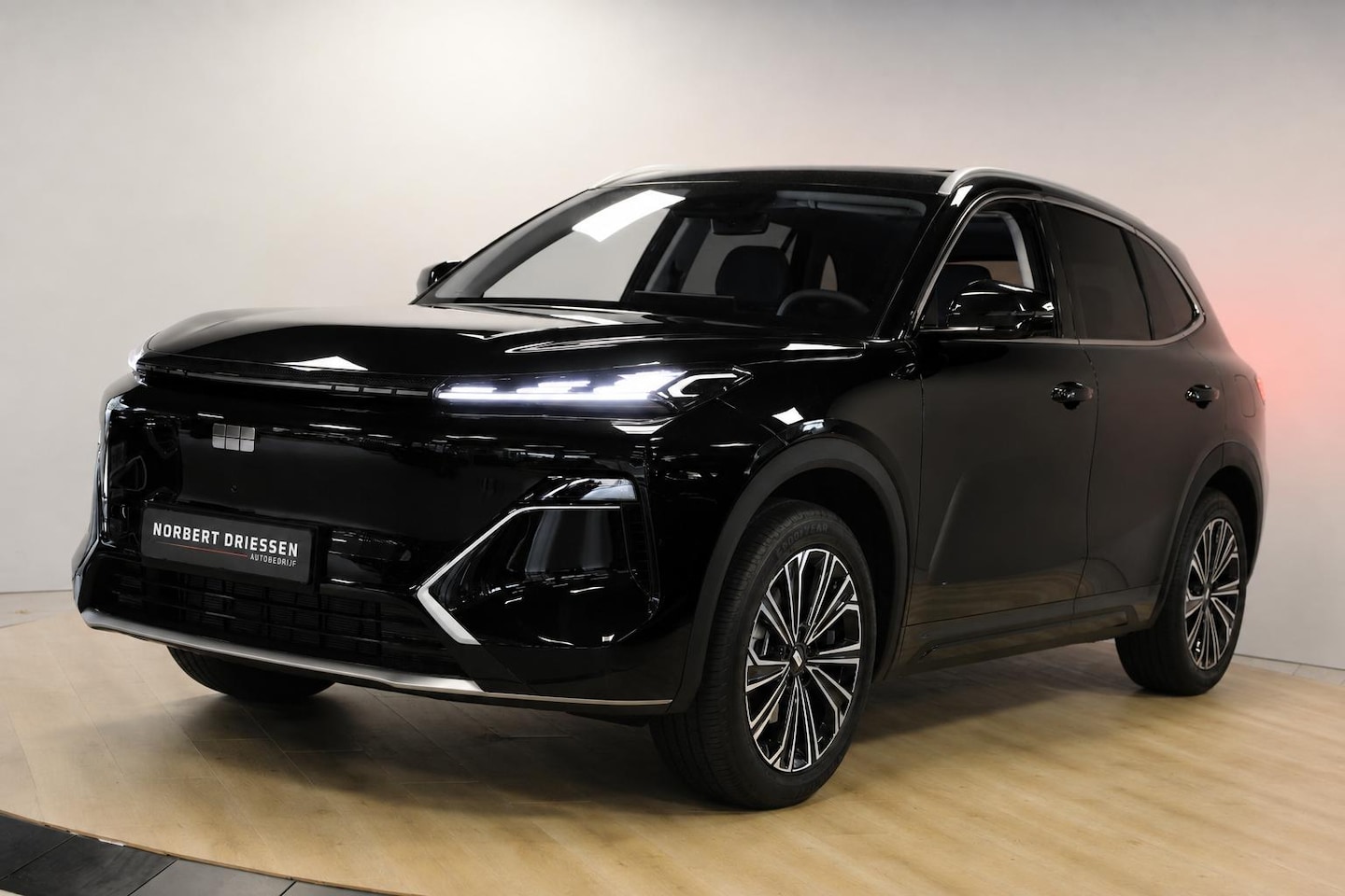 Geely Starray EM-i - 1.5 Max+ | Long Range 30 kWh | WLTP 136 km EV | Full option - AutoWereld.nl