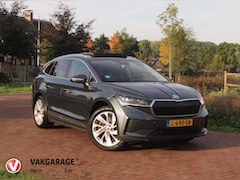 Skoda Enyaq iV - 80 | SOH 90% | Panoramadak | Trekhaak | Camera | Warmtepomp | Sfeerverlichting | ACC | NL