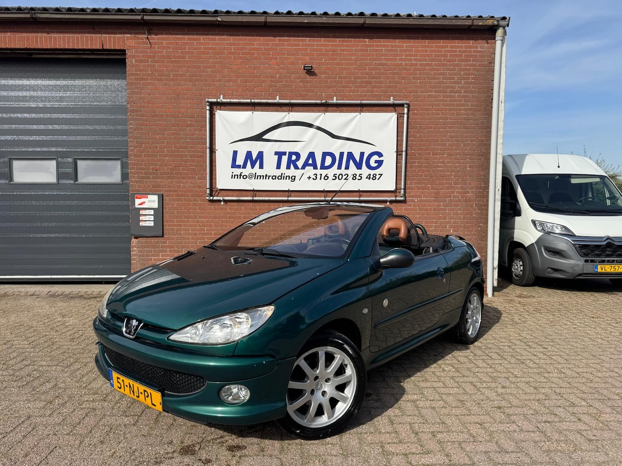 Peugeot 206 CC - 1.6-16V Roland Garros CABRIO AIRCO LMV LEER NAP! APK 03-04-2027 - AutoWereld.nl