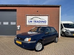 Ford Fiesta - 1.3-8V Classic 5-DEURS APK 01-10-27 RIJD/SCHAKELD GOED 2 SLEUTELS NAP