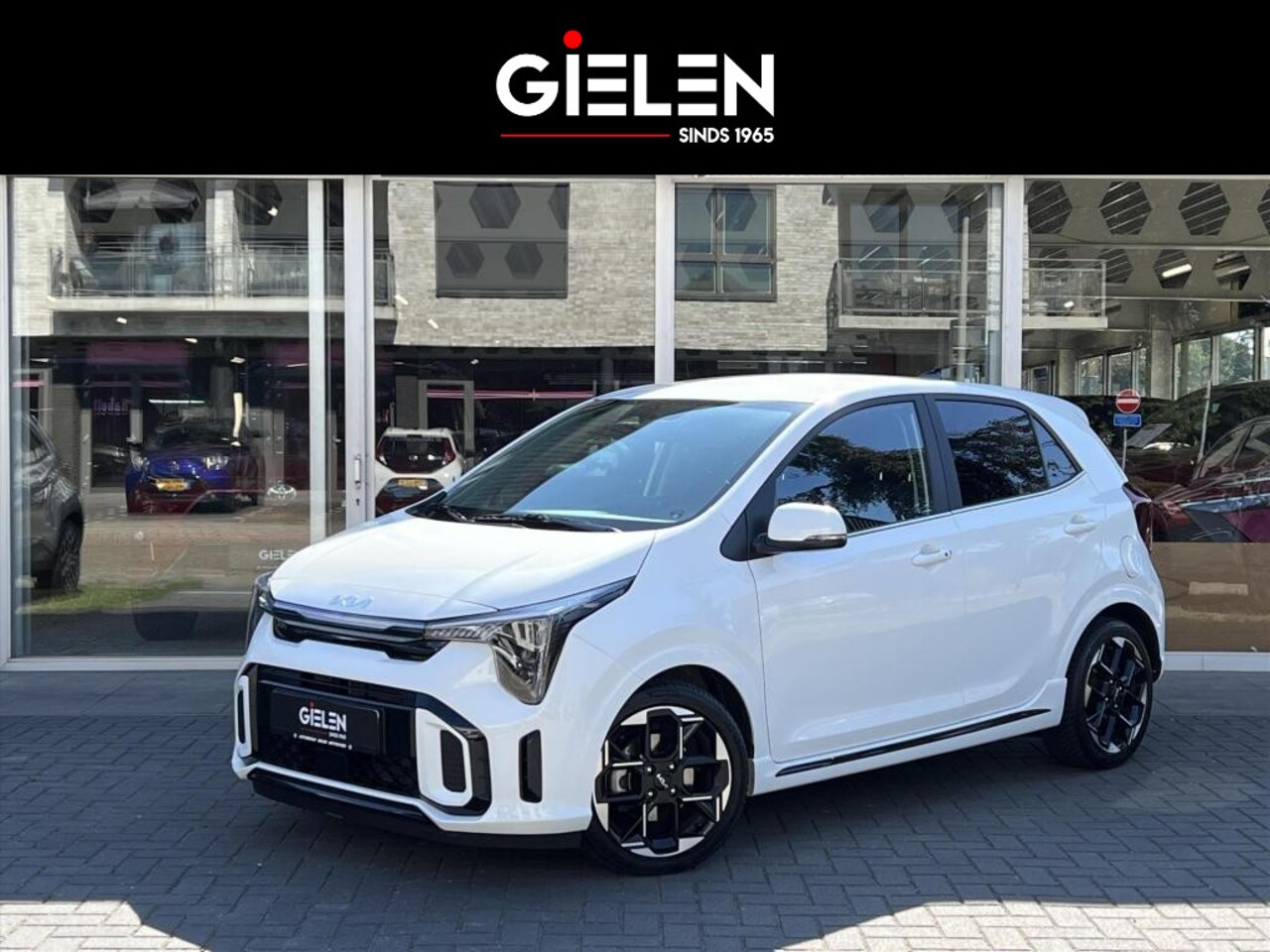 Kia Picanto - 1.2 78pk 5-zits GT-Line 4 Cilinder | Stoel + Stuurverwarming, Cruise control, Parkeersenso - AutoWereld.nl