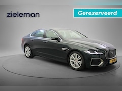 Jaguar XF - Sedan 2.0 D200 R-Dynamic S Automaat - Digitaal Cockpit, Carplay, Camera, Leer GERESERVEERD