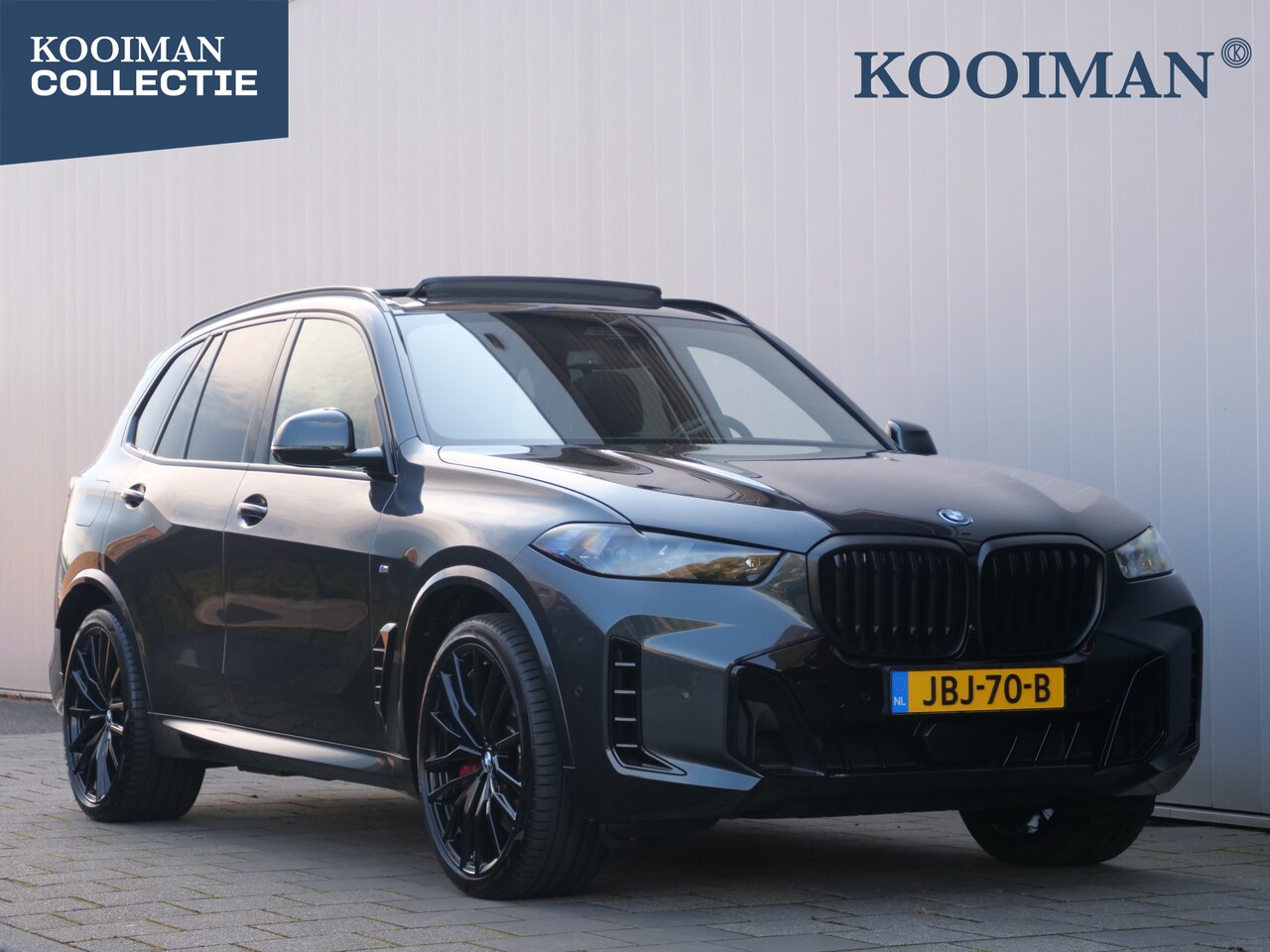 BMW X5 - xDrive50e High Executive 490 Pk Automaat Sky Lounge / Alcantara Hemel / Trekhaak / Massage - AutoWereld.nl