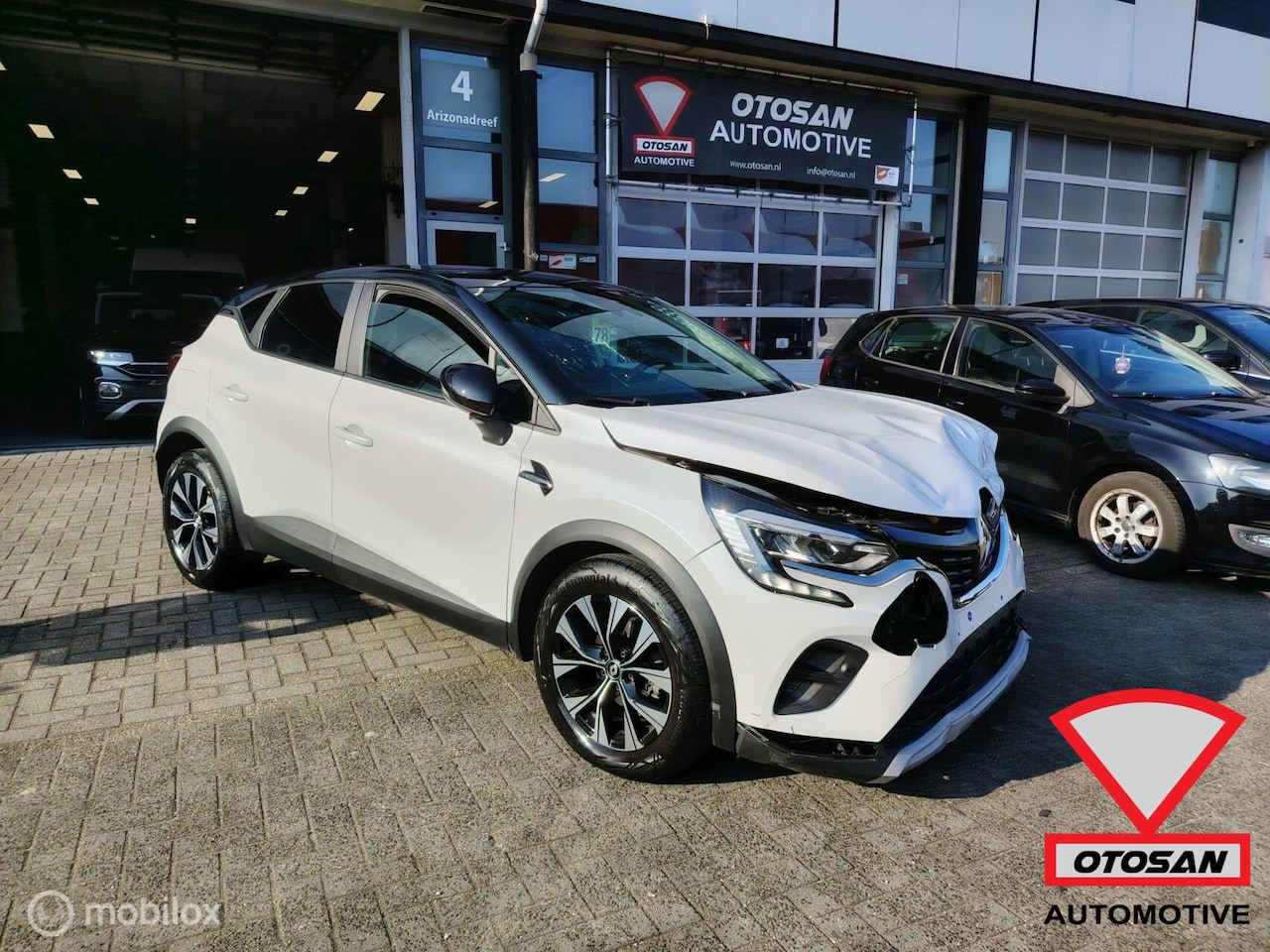 Renault Captur - 1.0 TCE 90pk Limited! 2021 32.000km! Led Navi - AutoWereld.nl
