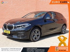 BMW 1-serie - 118i Automaat Sport Line DEMO Navigatie Virtual Cockpit Parkeersensoren Ledverlichting HiF