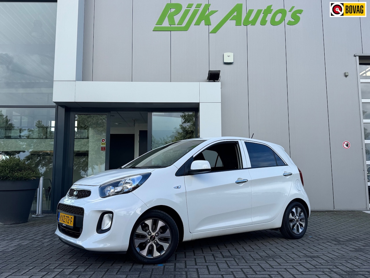 Kia Picanto - 1.2 CVVT UEFA Euro 2016 * Cruise Control * Camera * Stoel + Stuurverwarming - AutoWereld.nl