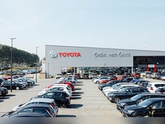 Toyota Yaris - 1.5 Hybrid 115 Dynamic | €3.000, - Korting | Apple Carplay / Android Auto | Keyless | Adap