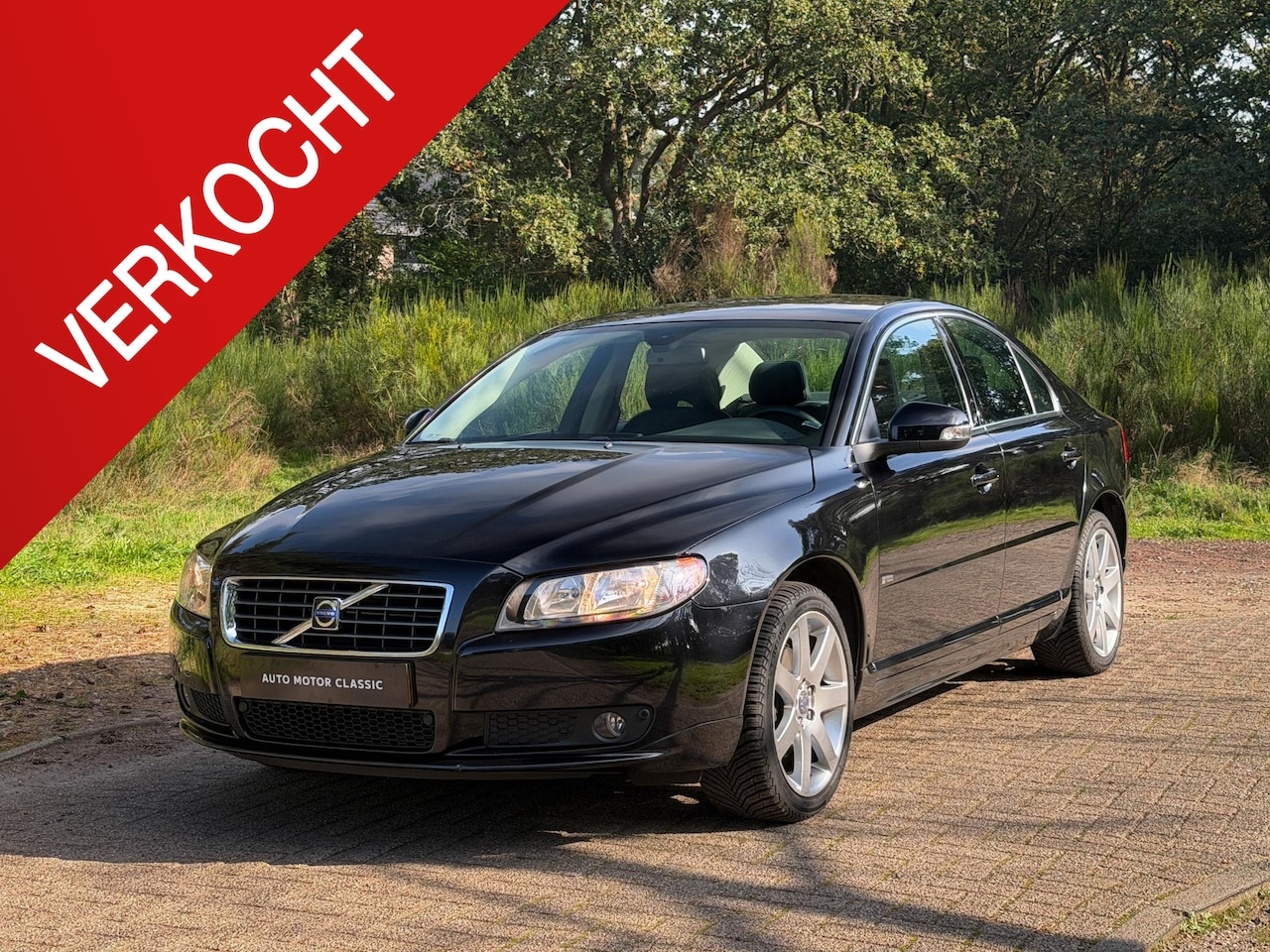 Volvo S80 - 2.5 T Momentum | Black Sapphire | Youngtimer - AutoWereld.nl