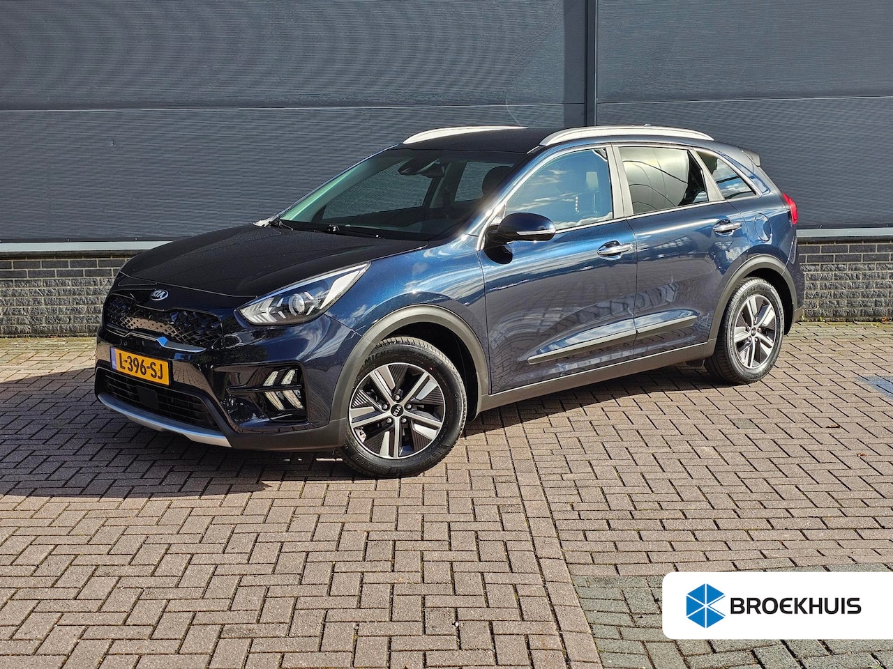 Kia Niro - 1.6 GDi Hybrid DynamicLine | Trekhaak | Adaptive Cruise Control | Camera | Apple Carplay/ - AutoWereld.nl