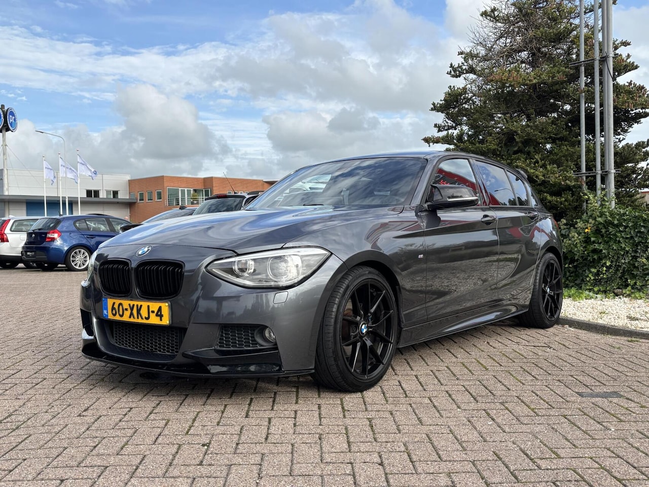 BMW 1-serie - 118i Business Limited Edition 118i Business Limited Edition, M-pakket, Navi! - AutoWereld.nl