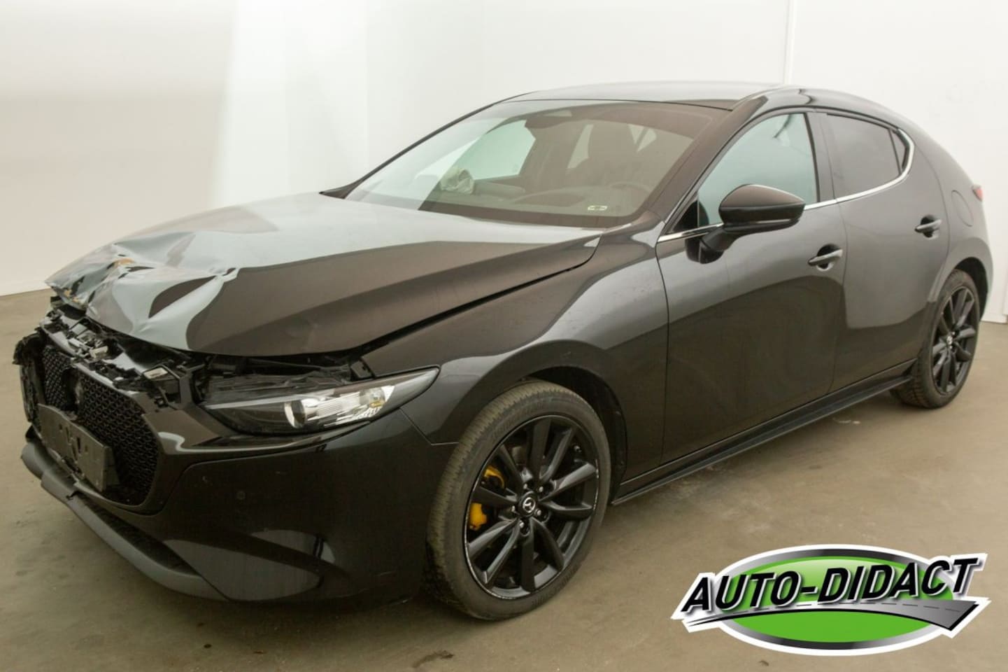 Mazda 3 - Automaat 64.913 KM Skyactiv - AutoWereld.nl