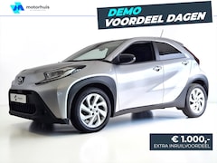 Toyota Aygo X - 1.0 VVT-i MT first CARPLAY CAMERA ECC