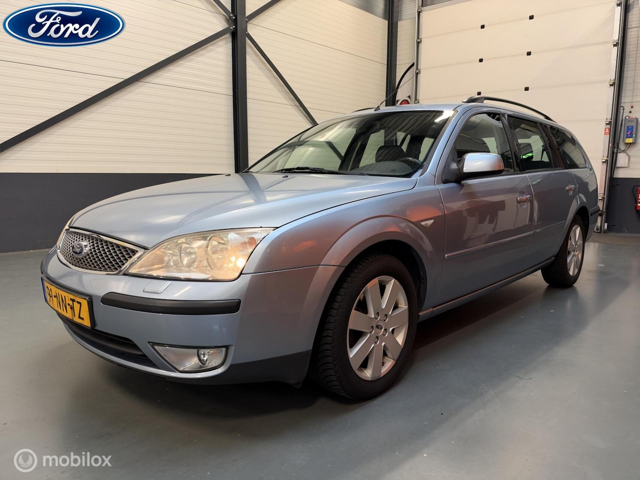 Ford Mondeo Wagon - 1.8-16V First Edition Clima|Cruise|Trekhaak - AutoWereld.nl