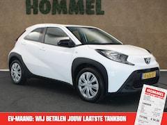 Toyota Aygo X - 1.0 VVT-i MT Play - ORIGINEEL NEDERLANDSE AUTO - ACHTERUITRIJCAMERA - AIRCO - APPLE CARPLA