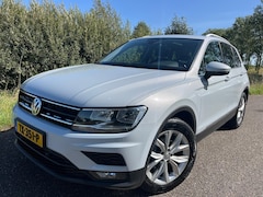 Volkswagen Tiguan - 1.5 TSI ACT Comfortline Business