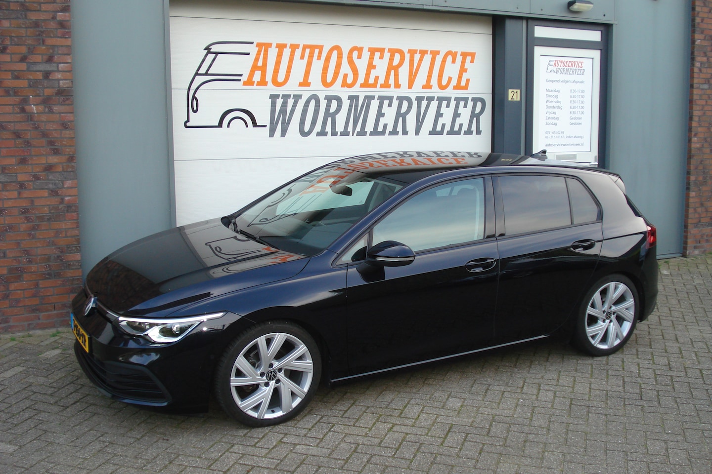 Volkswagen Golf - 1.5 TSI Life Business
