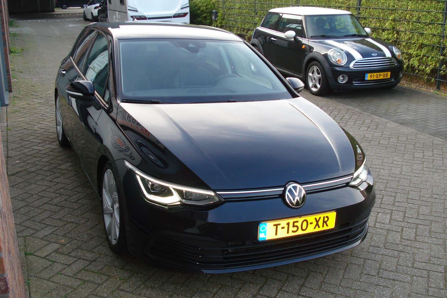Volkswagen Golf - 1.5 TSI Life Business