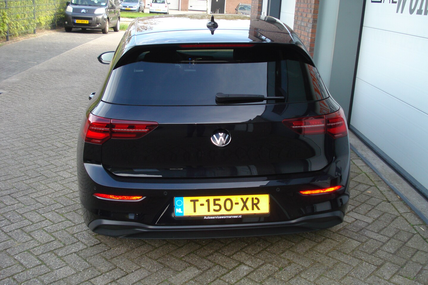 Volkswagen Golf - 1.5 TSI Life Business