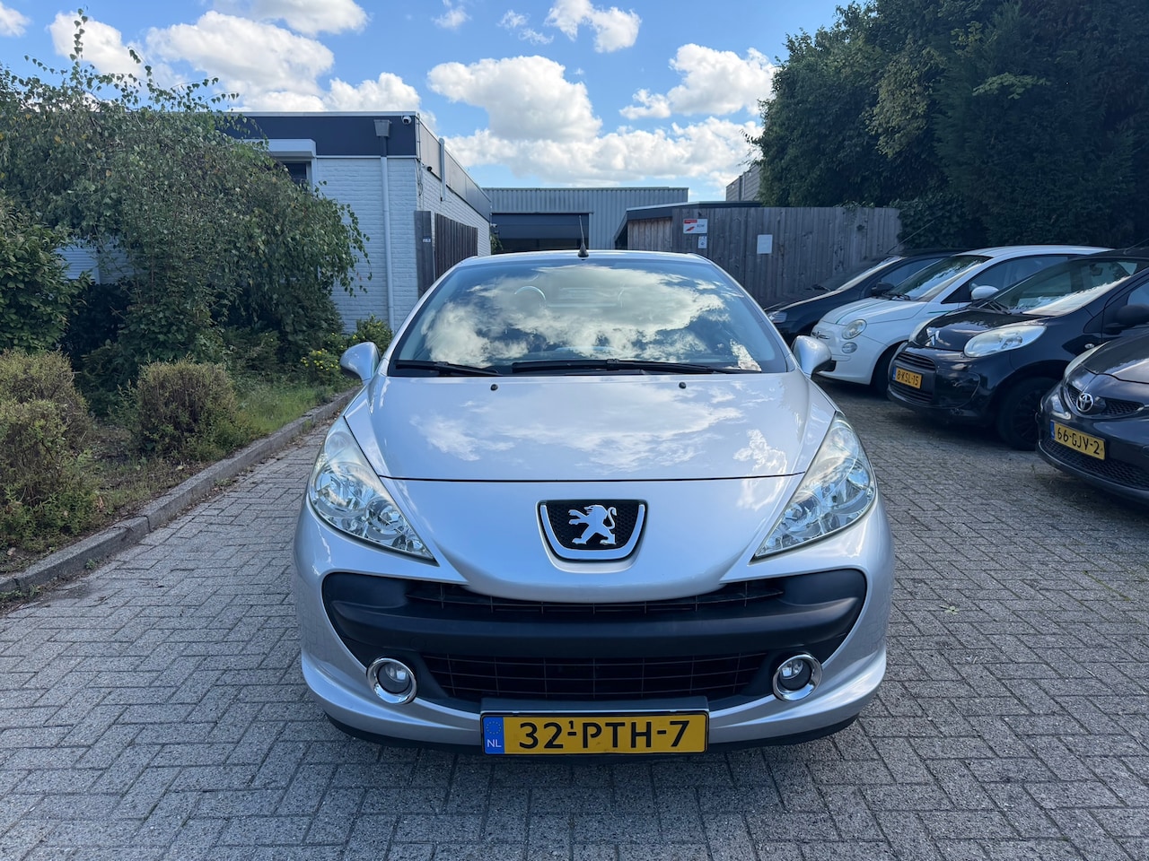 Peugeot 207 CC - 1.6 VTi 1.6 VTi - AutoWereld.nl