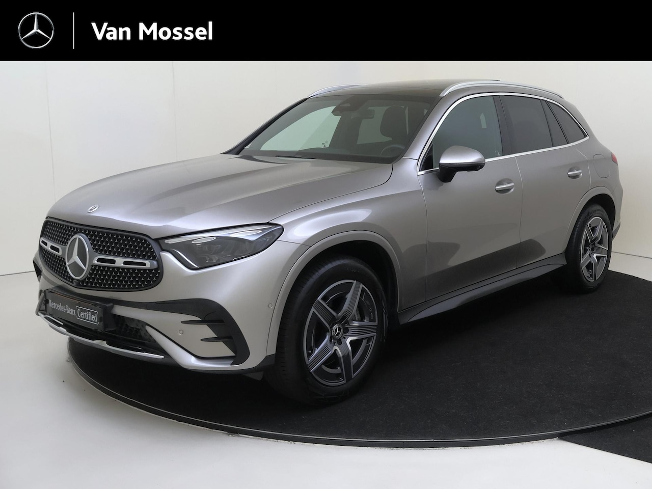 Mercedes-Benz GLC-klasse - 300e 4MATIC AMG Line Premium/ AIRMATIC/ Achterasbesturing/ Memory/ Panoramadak / 360 Camer - AutoWereld.nl