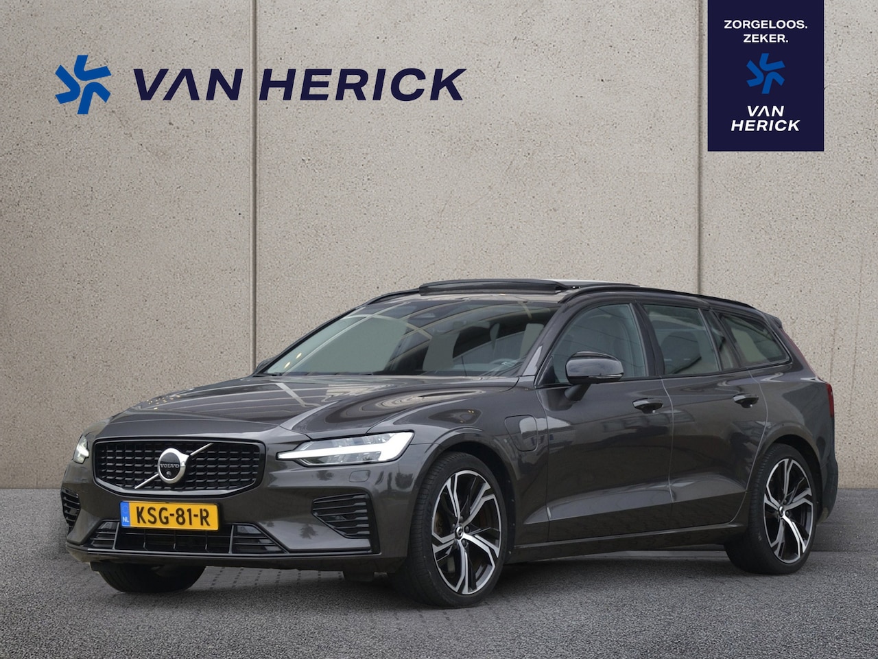 Volvo V60 - 2.0 T6 Plug-in hybrid AWD Ultimate Dark | Panoramadak | Head-Up | 360 Camera - AutoWereld.nl