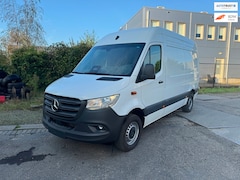 Mercedes-Benz Sprinter - 317 1.9 CDI L2H2 RWD
