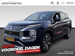 Mitsubishi Outlander - 2.4 PHEV Intense+ Incl. Dodehoek detectie | Draadloze telefoonlader | Lichtmetalen velgen