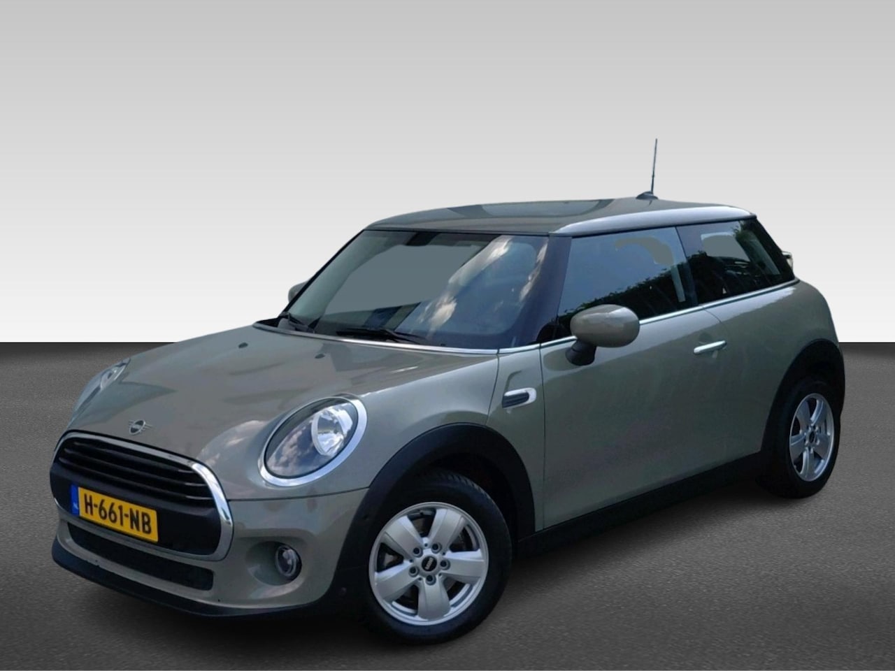 MINI 3-Deurs - 1.5 One First | Alarm klasse 1(startblokkering) | Bluetooth telefoonvoorbereiding | Dakspo - AutoWereld.nl