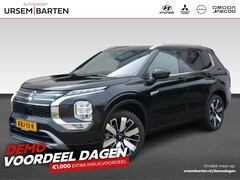 Mitsubishi Outlander - 2.4 PHEV Instyle | Achterbank verstelbaar | Achterbank verwarmd | Apple Carplay/Android Au