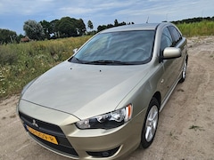 Mitsubishi Lancer Sports Sedan - 1.8 Intense