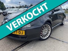 Alfa Romeo GT - 2.0 JTS Distinctive