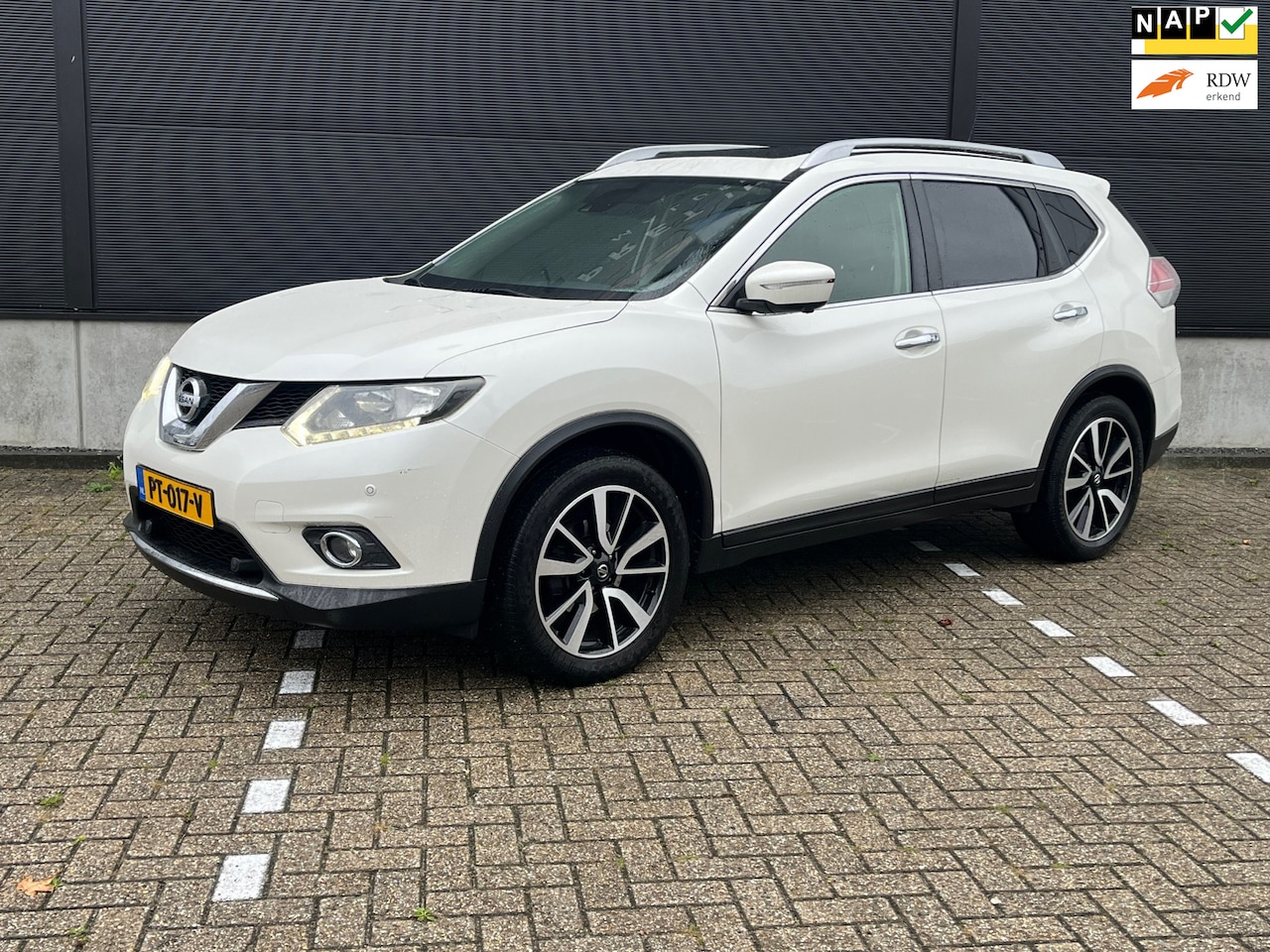 Nissan X-Trail - 1.6 DIG-T Connect Edition 1.6 DIG-T Connect Edition - AutoWereld.nl