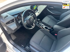 Toyota Corolla Touring Sports - 1.8 Hybrid Business