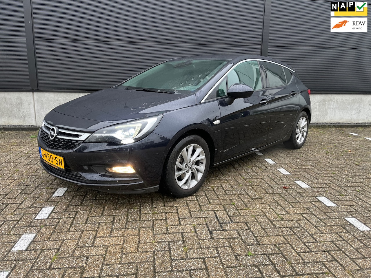 Opel Astra - 1.4 Turbo Innovation - AutoWereld.nl