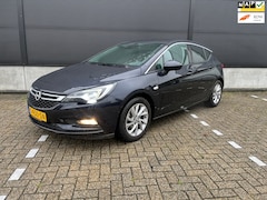 Opel Astra - 1.4 Turbo Innovation