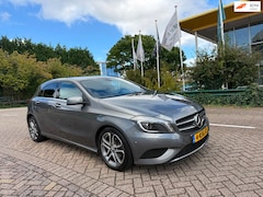 Mercedes-Benz A-klasse - 180 Edition Navigatie 4U3