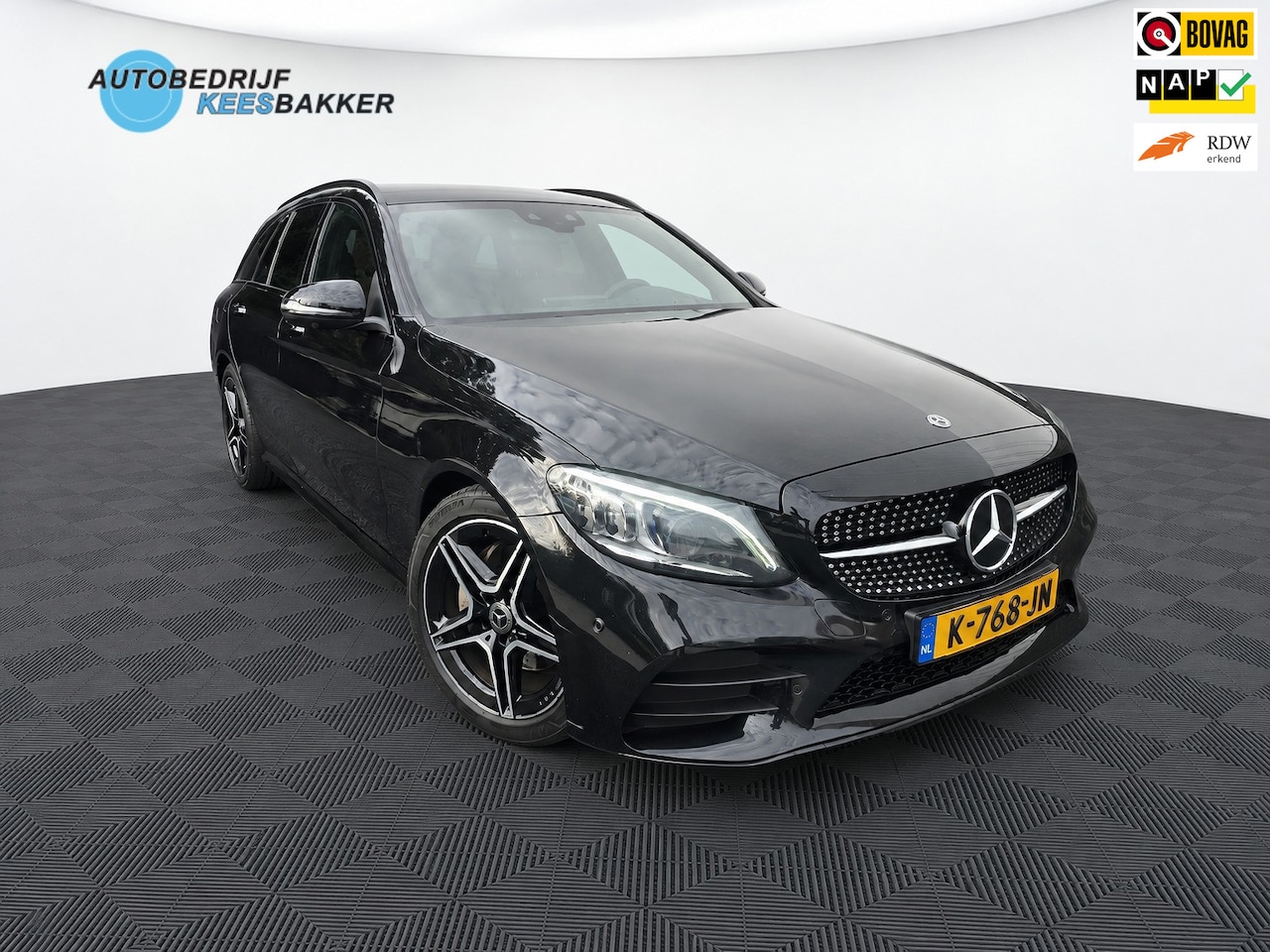 Mercedes-Benz C-klasse Estate - 180 Business Solution AMG / 360 camera / Pano / Leder / Sfeerverlichting / Carplay - AutoWereld.nl