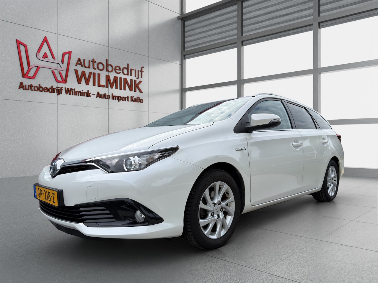 Toyota Auris - 1.8 Hybrid Lease Touring Sports - 1.8 Hybrid Lease I Leder I Navi I Dealer onderhouden - AutoWereld.nl