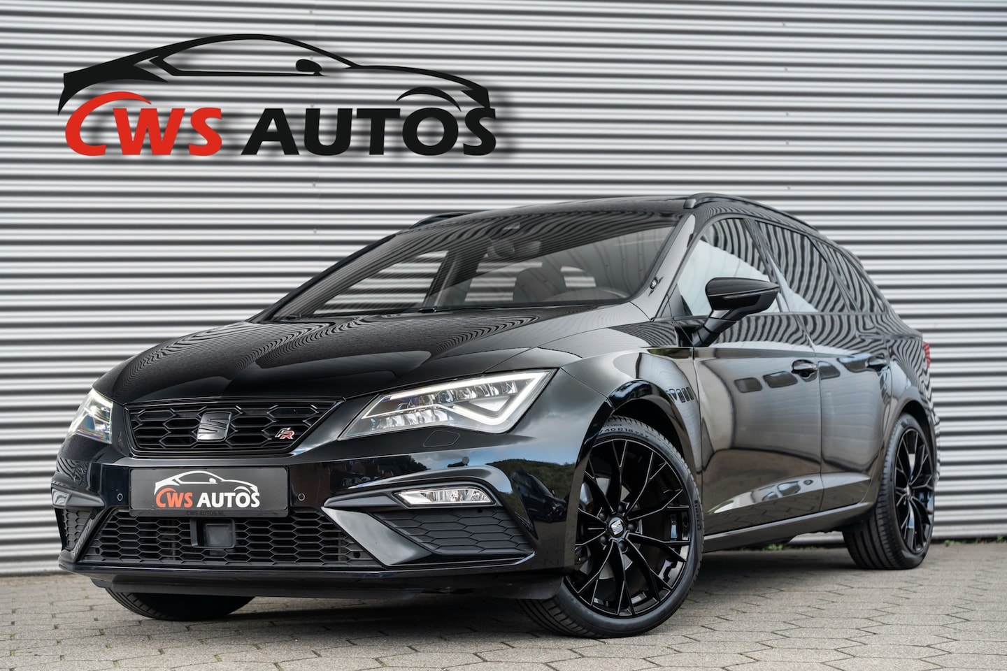 SEAT Leon ST - 1.5 TSI FR Ultimate Edition Black VIRTUAL*ACC*PANO*KEYLESS*BEATS*LANE - AutoWereld.nl