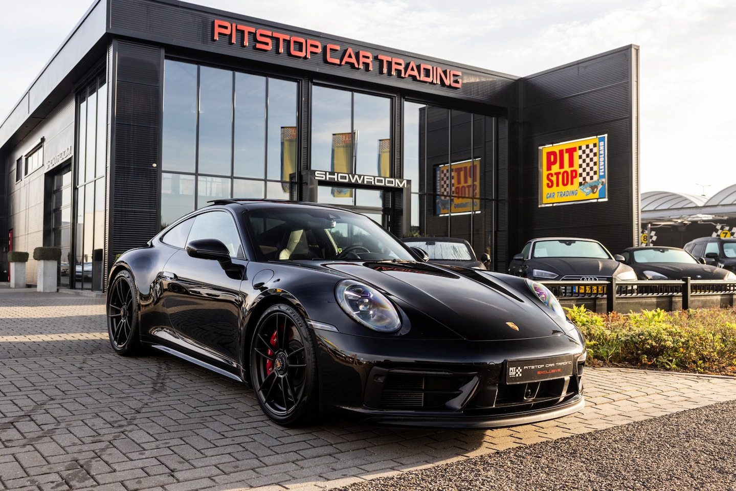 Porsche 911 - 992 3.0 Carrera GTS, 480 PK, 4w-besturing, 18-wegs, Carbon, Matrix! - AutoWereld.nl
