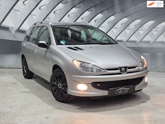 Peugeot 206 SW - 1.6-16V Quiksilver