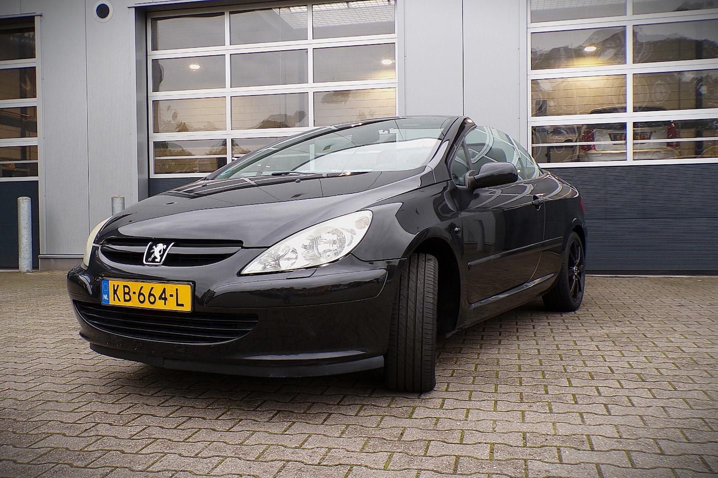 Peugeot 307 CC - 2.0-16V 2.0-16V - AutoWereld.nl